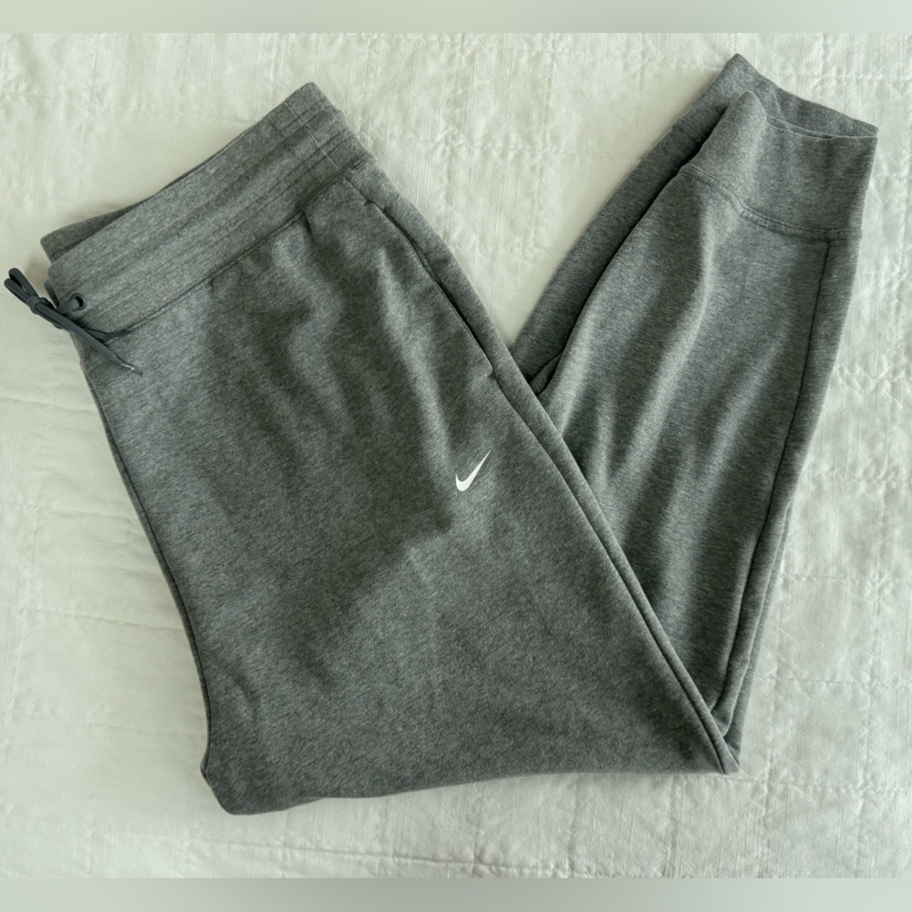 Nike EYBL Joggers, Women’s XL - Picture 3 of 10